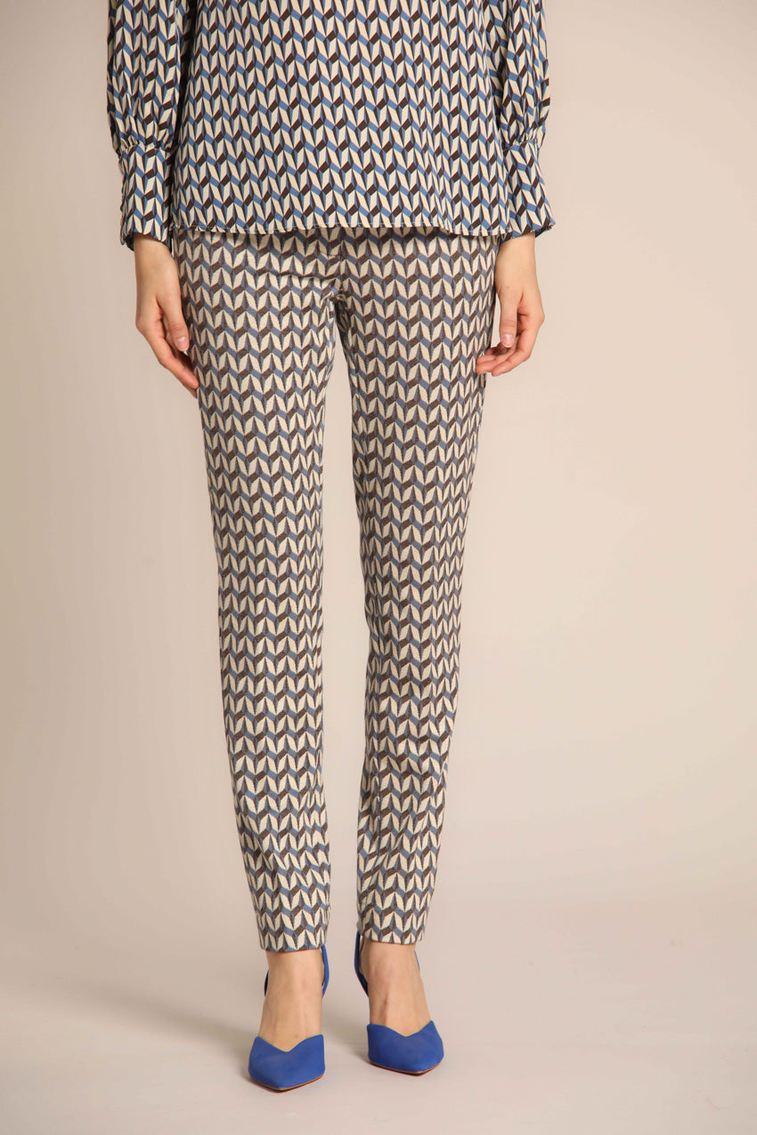 immagine 1 di pantalone chino donna, modello New York Slim, di colore blu navy con pattern geometrico, fit slim di Mason's