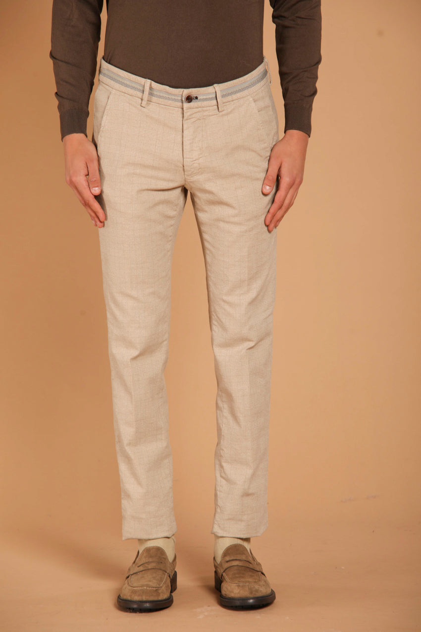 immagine 1 di pantalone chino uomo modello Torino Elegance, pattern galles, colr ghiaccio, fit slim di Mason's