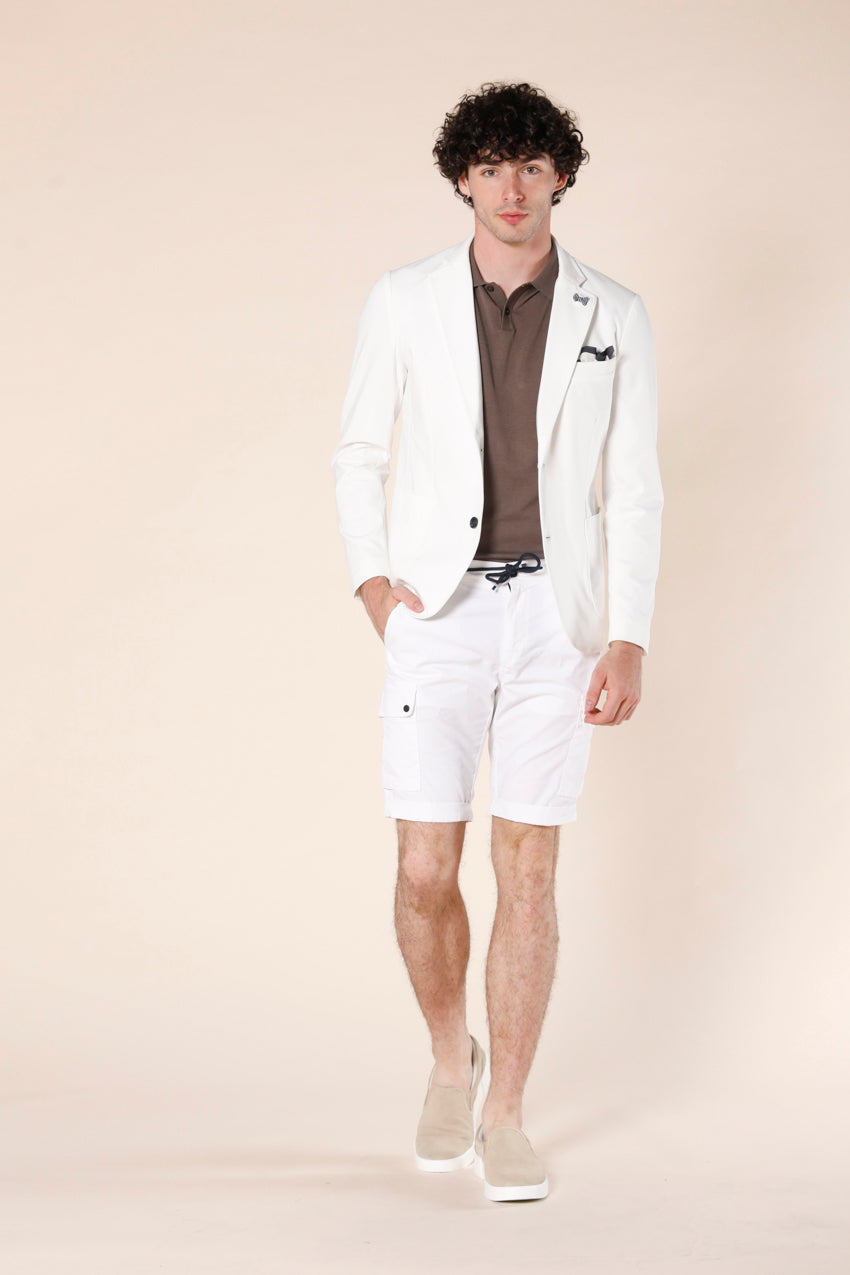 Immagine 2 di bermuda cargo uomo modello Chile Athleisure in cotone colore bianco di Mason's