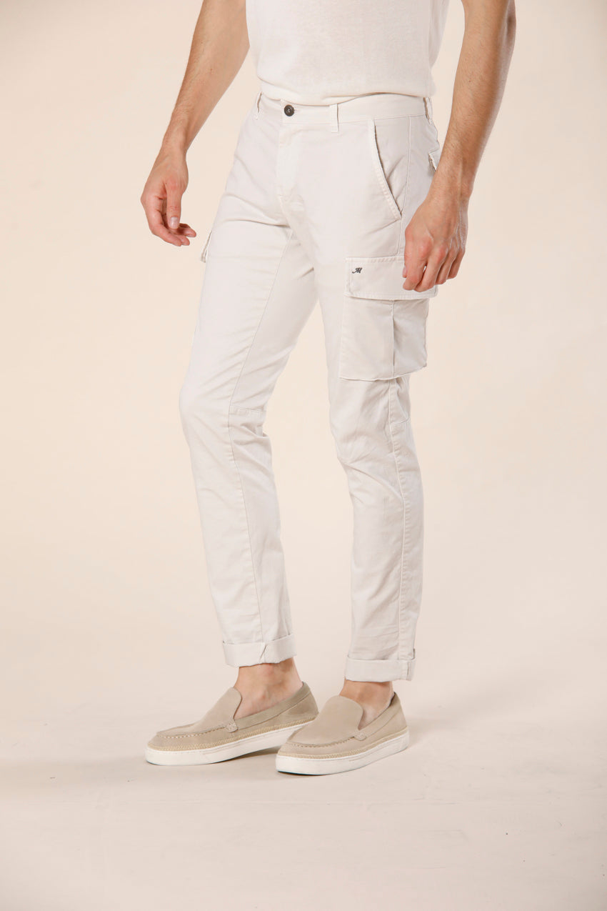 immagine 1 di pantalone cargo uomo in cotone modello Chile colore stucco extra slim di Mason's