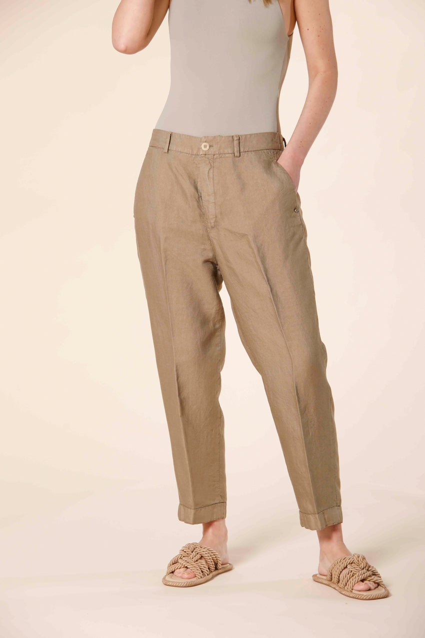 image 1 de pantalon chino jogger femme en tencel et lin modèle Linda Summer en tourturelle relaxed de Mason's