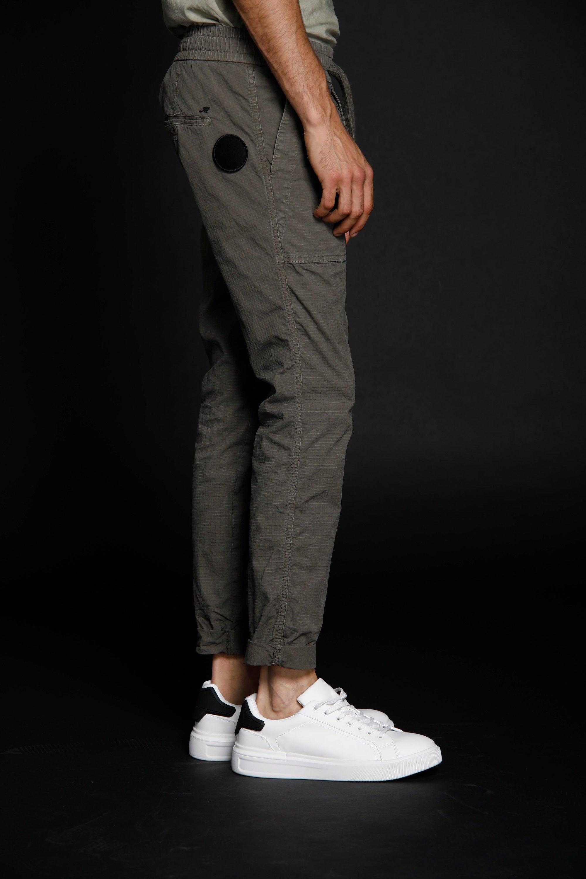 Arizona Fatique pantalone jogger uomo in rip stop stretch Logo edition carrot fit ① - Mason's