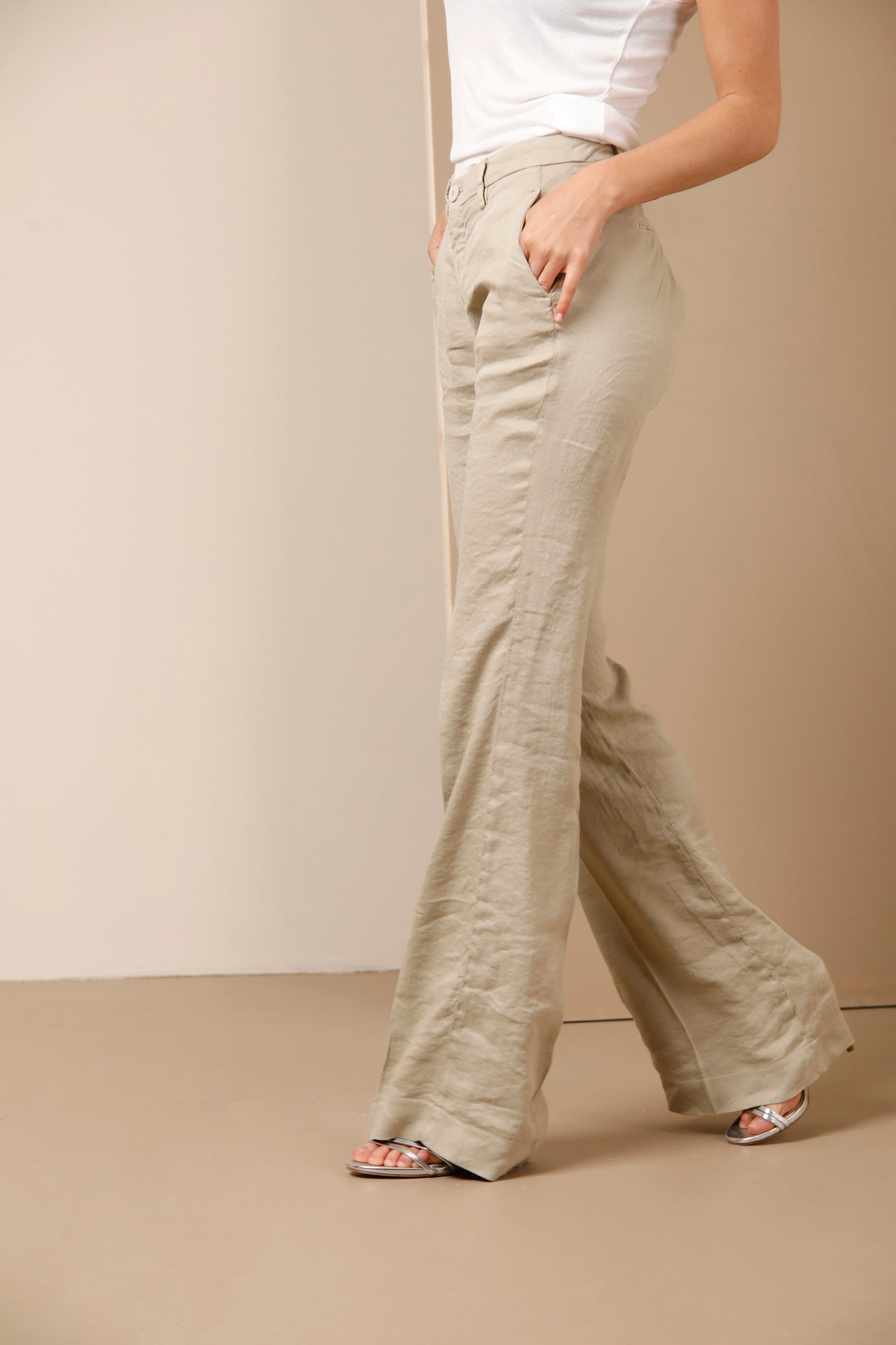 New York Flare woman chino pants in linen blend with wide bottom slim