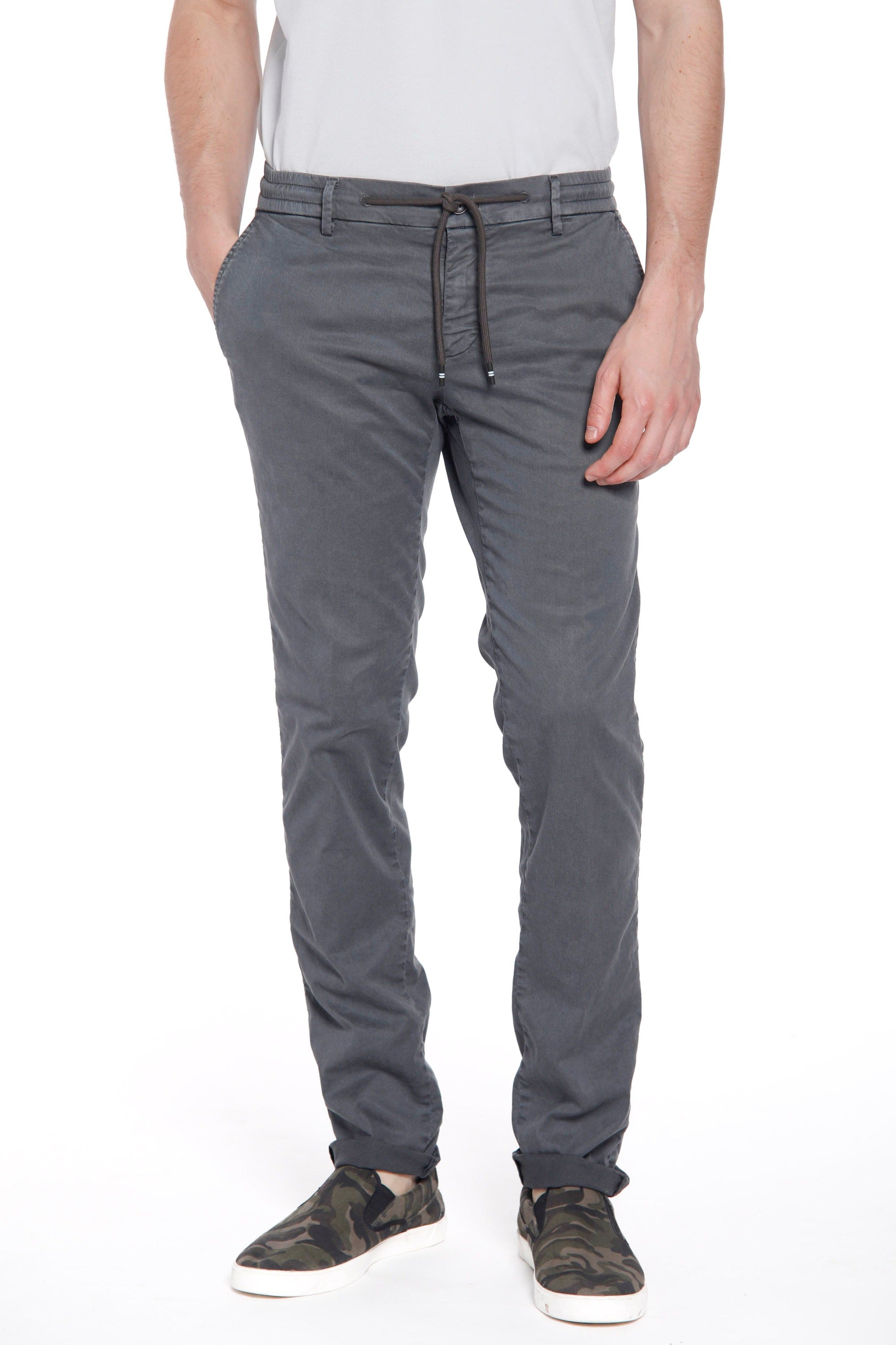 Milano Jogger man chino pants in cotton and tencel extra slim